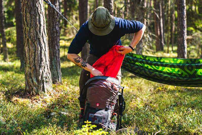 Trekking latem. Jak ubrać się na wakacyjne wyjścia w góry?